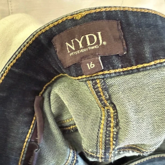 4 pairs Size 16 jeans- all great condition - Picture 3 of 6